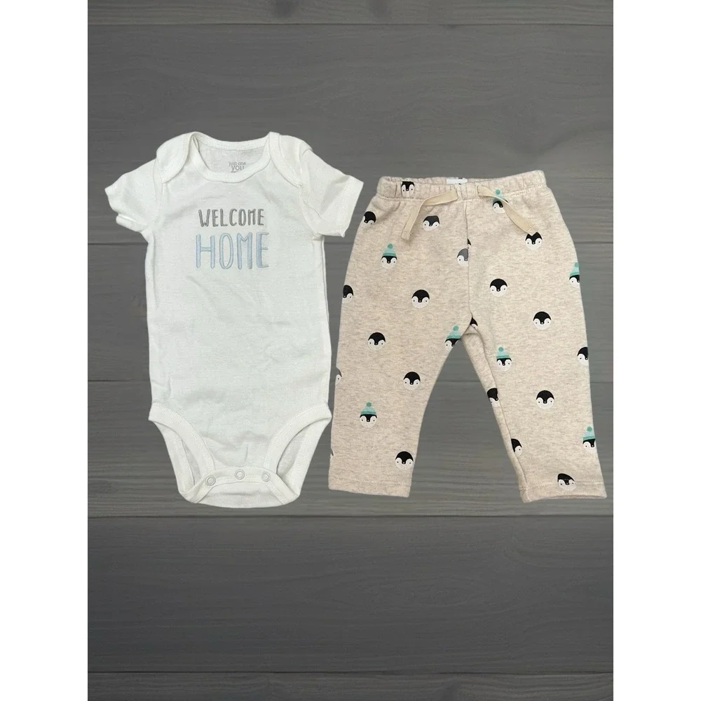 Bundle‎ Baby Gap/Just One You 3 months